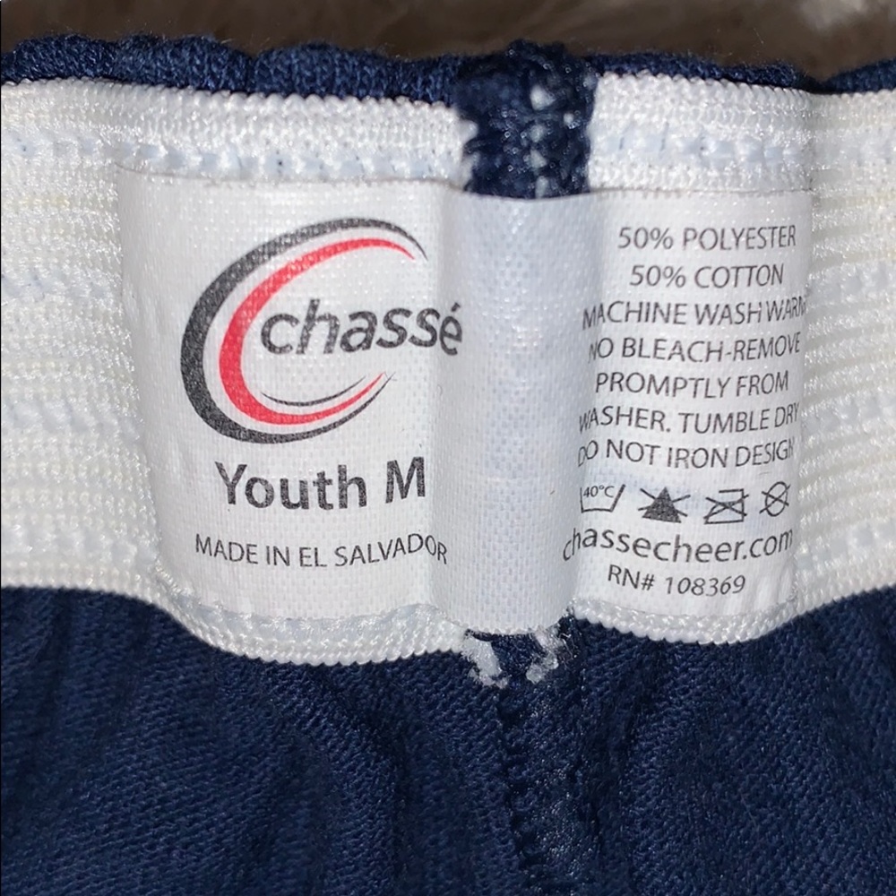 Shorts - Picture 2 of 3